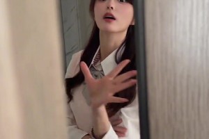 “七姐”已经在夹缝中求生存！勇士赢没赢，别管了别管了😂